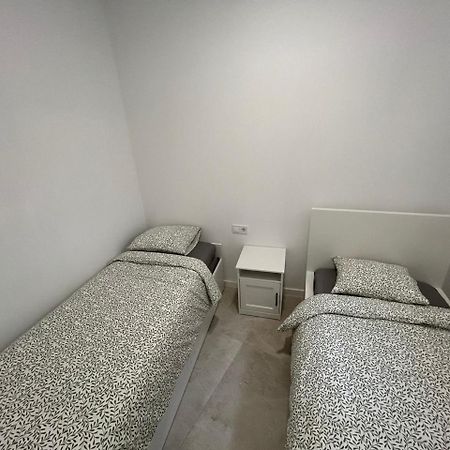 Elegance Apartment Аликанте Екстериор снимка